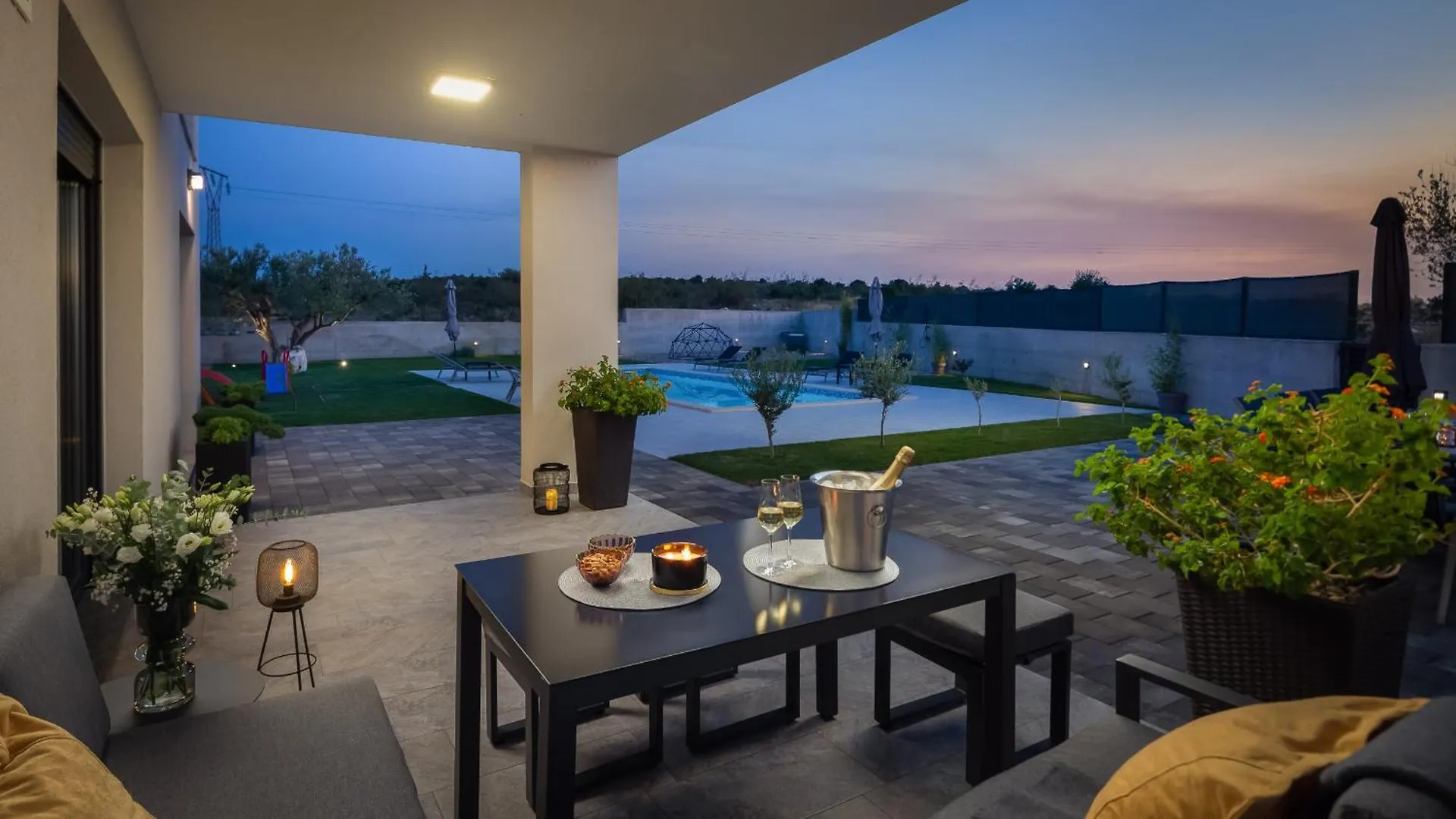 Villa Lacus In Vrana With Pool