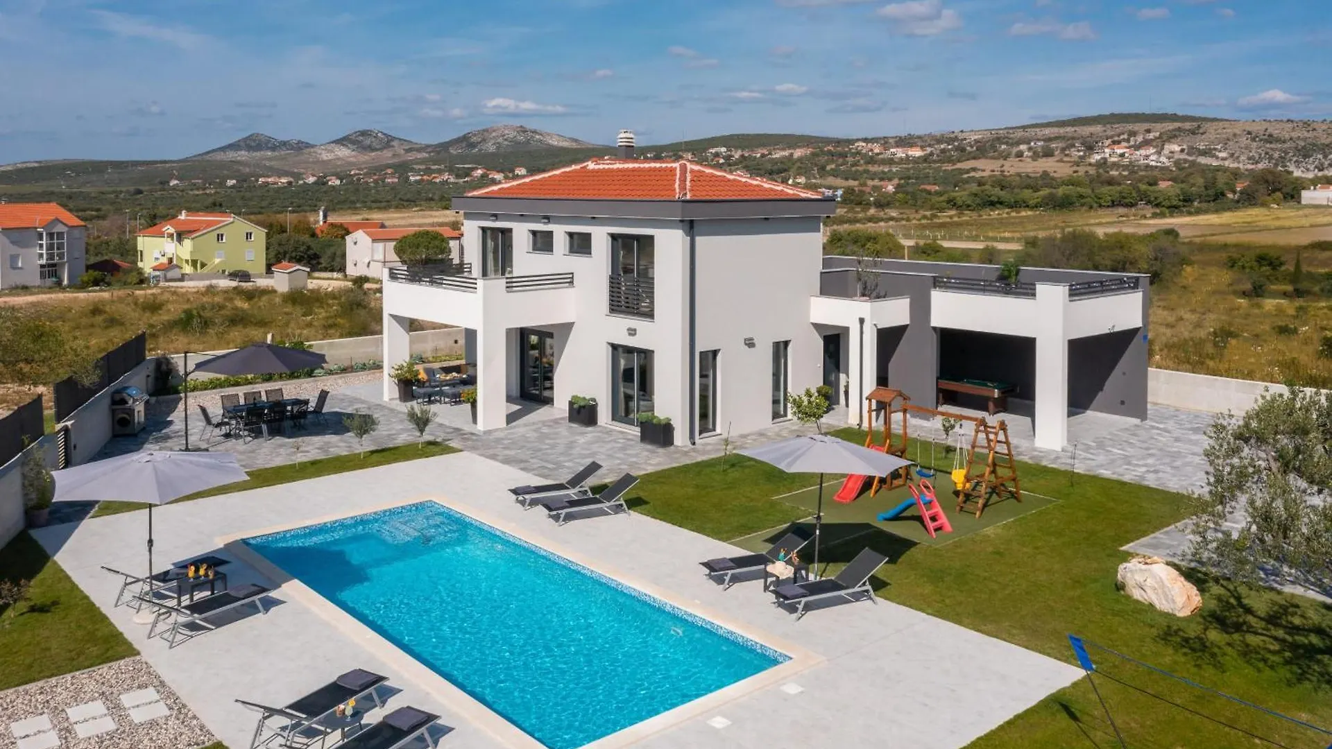 Villa Lacus In Vrana With Pool